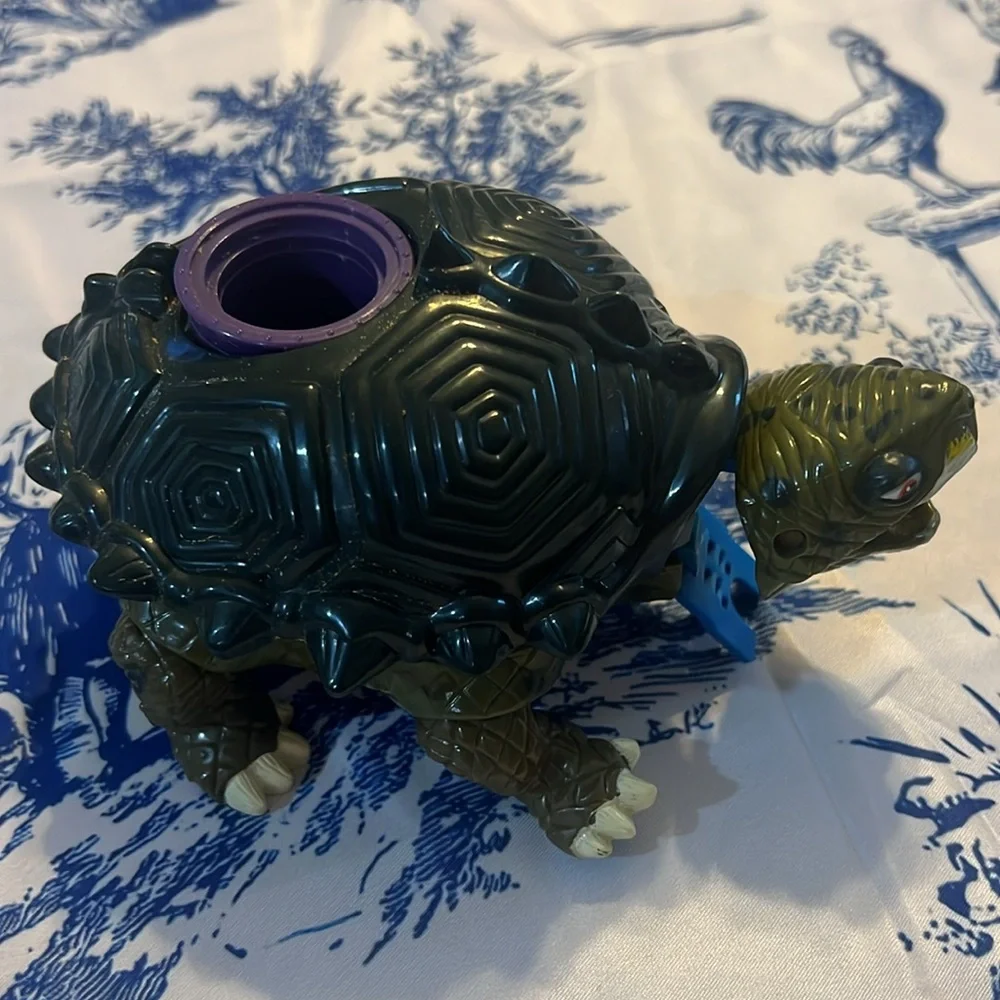 Teenage Mutant Ninja Turtles 1994 Mirage Studios Playmates Micro Base